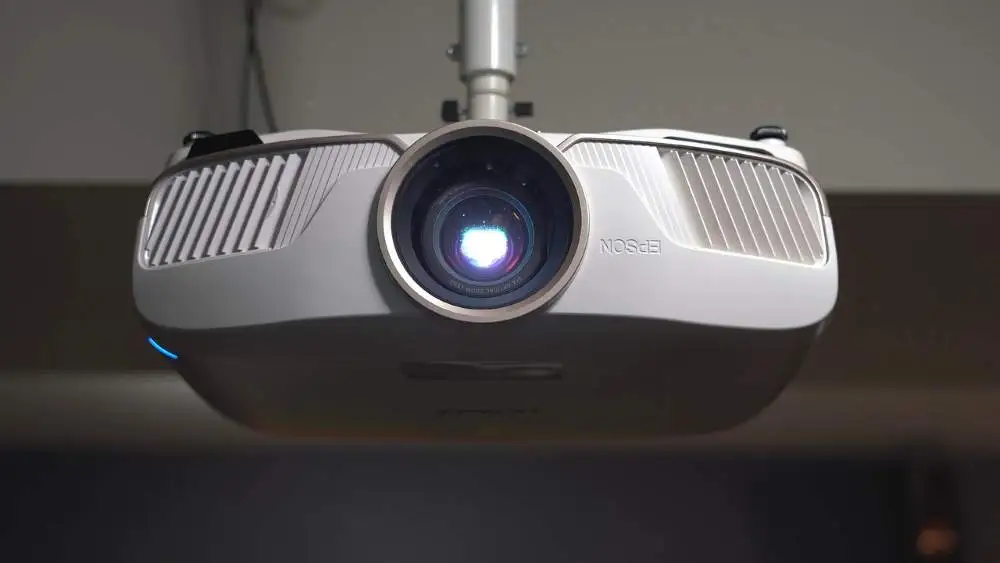 Home Theatre Projector
